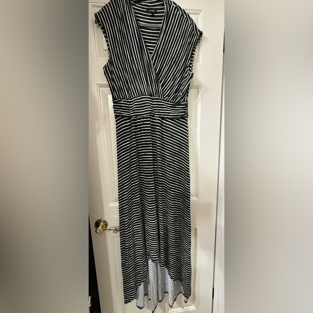 Apt. 9 Black and White Striped Maxi Dress